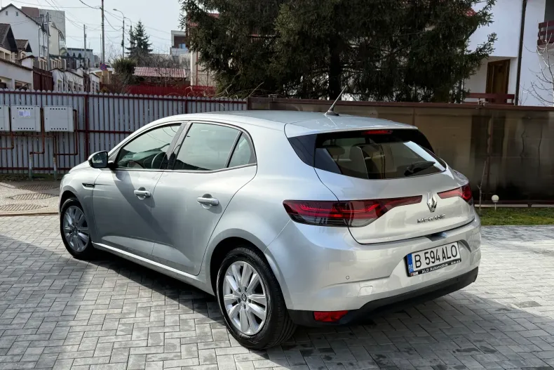 Renault Megane din 2022 cu 71.857 km - oferta REN190789 - foto 2