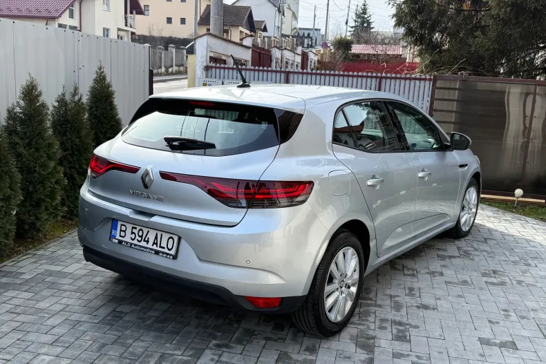 Renault Megane din 2022 cu 71.857 km - oferta REN190789 - foto 4
