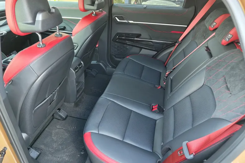 KGM Actyon din 2025 cu 10 km - oferta KGM190797 - foto 10