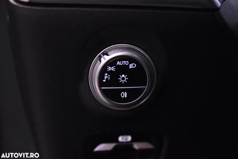 Mercedes-Benz C din 2022 cu 21.203 km - oferta MER190841 - foto 16