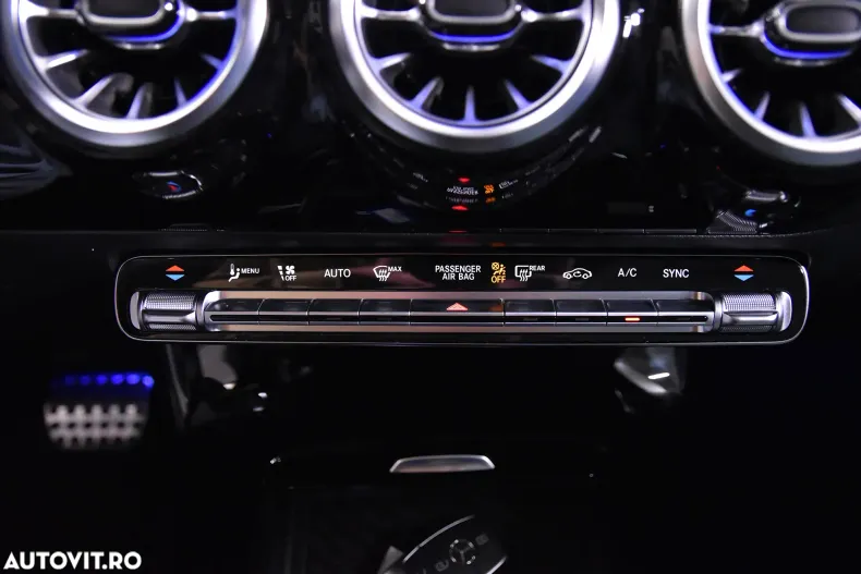 Mercedes-Benz CLA (Clasa CLA) din 2024 cu 12.426 km - oferta MER190956 - foto 19