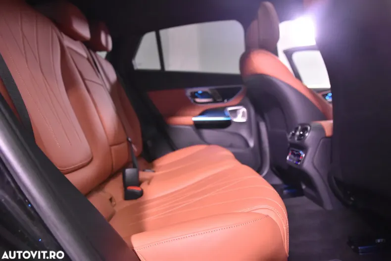 Mercedes-Benz GLC Coupe din 2024 cu 32.586 km - oferta MER190957 - foto 13