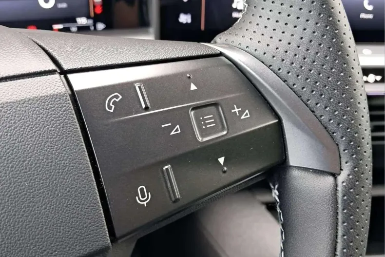 Opel Grandland din 2025 cu 12.301 km - oferta OPE191128 - foto 17