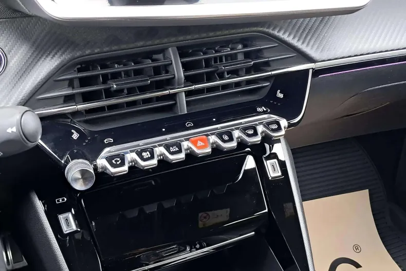 Peugeot 2008 din 2025 cu 11.847 km - oferta PEU191131 - foto 13