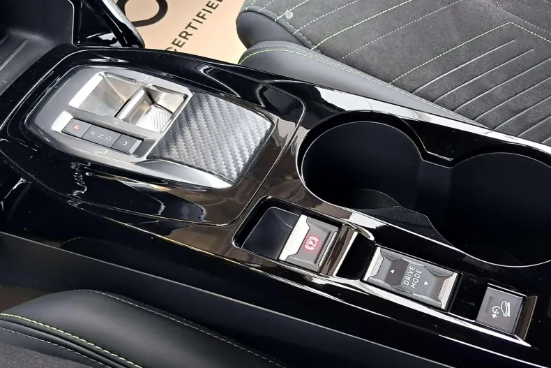 Peugeot 2008 din 2025 cu 11.847 km - oferta PEU191131 - foto 15