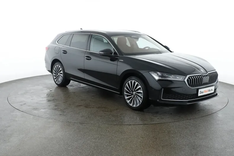 Skoda Superb din 2024 cu 18.897 km - oferta SKO191138 - foto 3