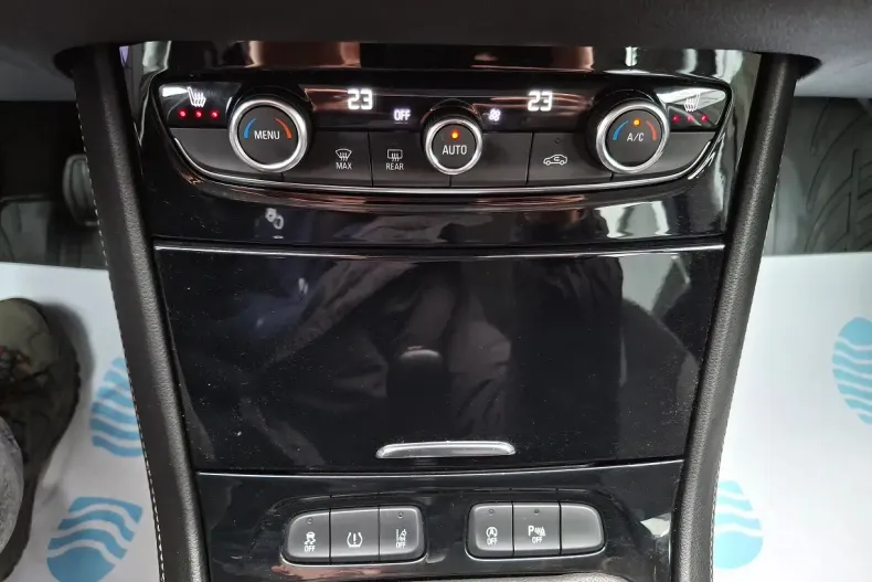 Opel Grandland (X) din 2020 cu 120.507 km - oferta OPE191140 - foto 21