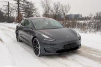 Tesla Model 3 din 2020 cu 46.800 km - oferta TES191151 - foto 1