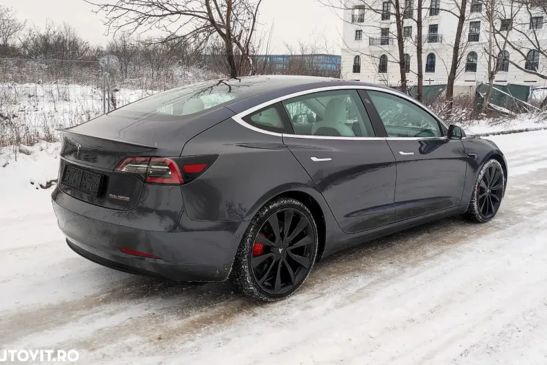 Tesla Model 3 din 2020 cu 46.800 km - oferta TES191151 - foto 6