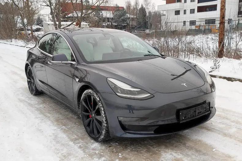 Tesla Model 3 din 2020 cu 46.800 km - oferta TES191151 - foto 8