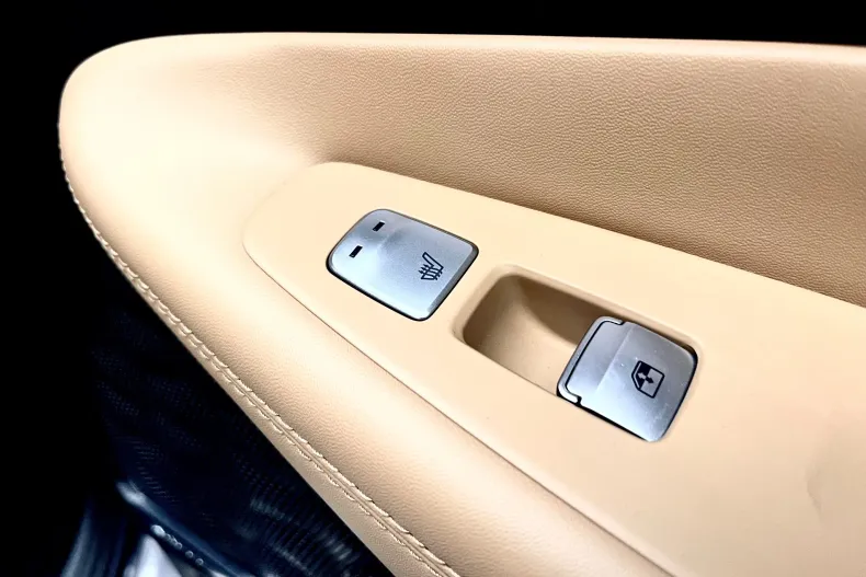 Hyundai SANTA FE din 2022 cu 74.500 km - oferta HYU191155 - foto 12