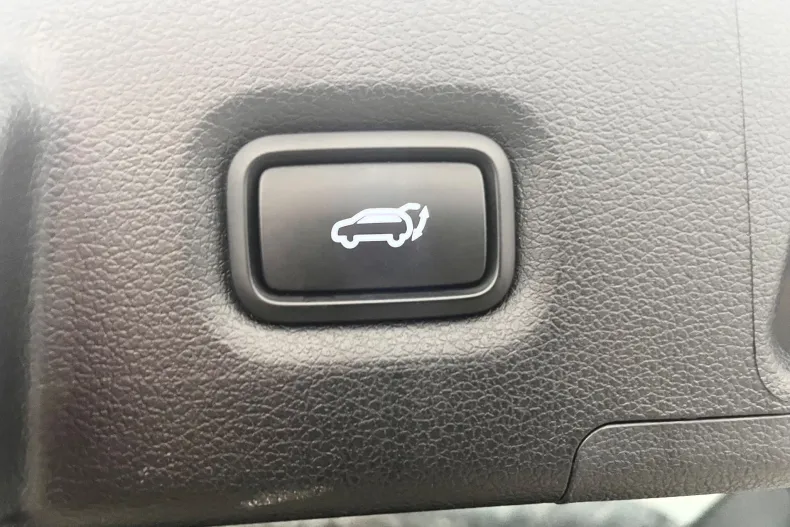 Hyundai SANTA FE din 2022 cu 74.500 km - oferta HYU191155 - foto 15