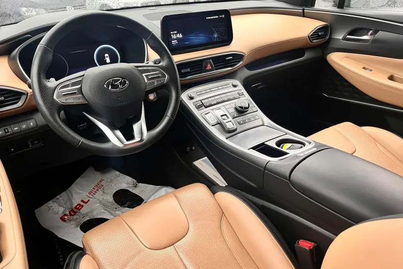 Hyundai SANTA FE din 2022 cu 74.500 km - oferta HYU191155 - foto 19