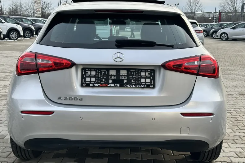Mercedes-Benz A 200 (Clasa A) din 2020 cu 124.838 km - oferta MER191158 - foto 6