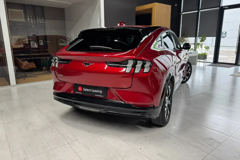 Ford Mustang Mach-E din 2022 cu 111.525 km - oferta FOR191162 - foto 2