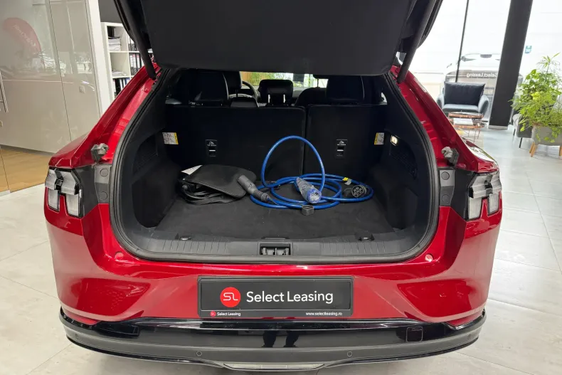 Ford Mustang Mach-E din 2022 cu 111.525 km - oferta FOR191162 - foto 8