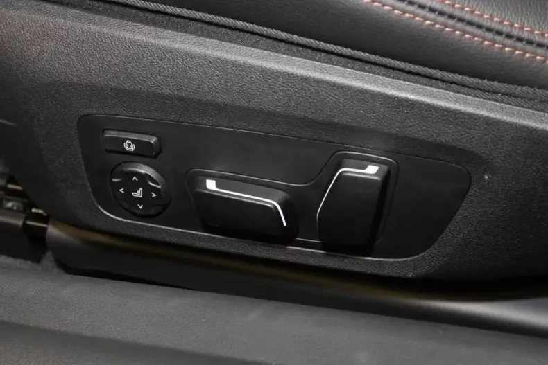 BMW M240i (Modele M) din 2025 cu 5.500 km - oferta BMW191164 - foto 10