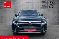 Volkswagen Touareg din 2021 cu 38.860 km - oferta VOL191165 - foto 2