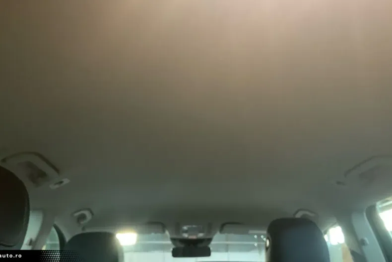 Mercedes-Benz GLE 350 (Clasa GLE) din 2021 cu 83.939 km - oferta MER191166 - foto 12