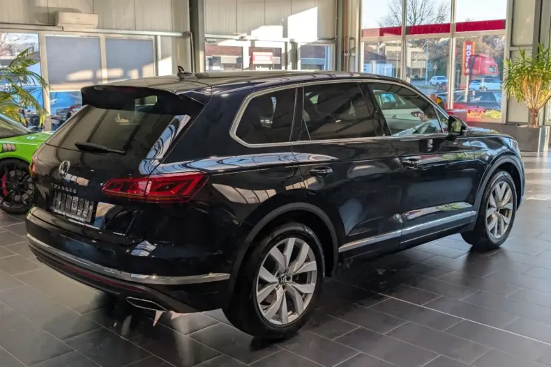 Volkswagen Touareg din 2021 cu 39.000 km - oferta VOL191168 - foto 6