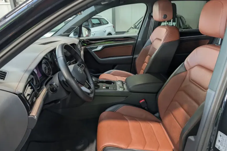 Volkswagen Touareg din 2021 cu 39.000 km - oferta VOL191168 - foto 8