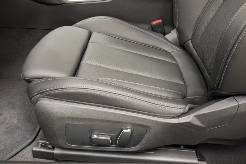 BMW M240i (Modele M) din 2025 cu 5.200 km - oferta BMW191170 - foto 11