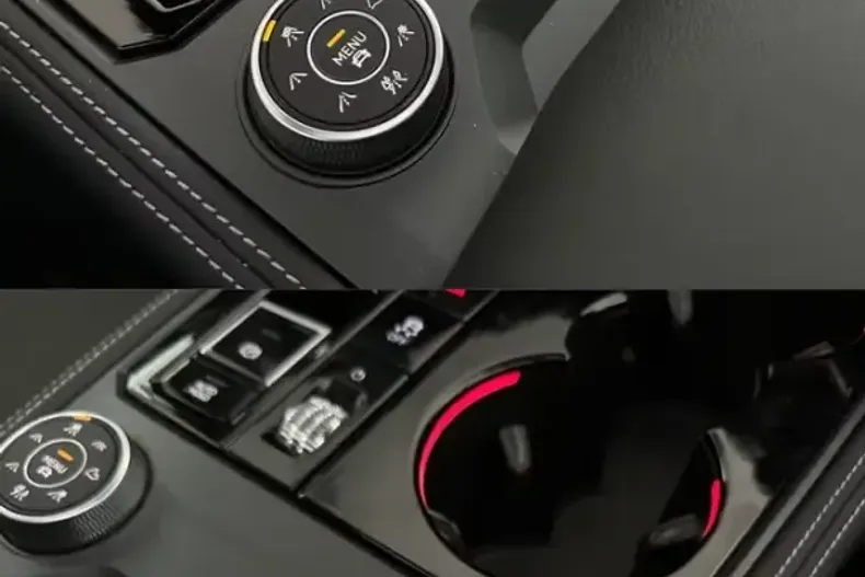 Volkswagen Touareg din 2024 cu 39.300 km - oferta VOL191172 - foto 21