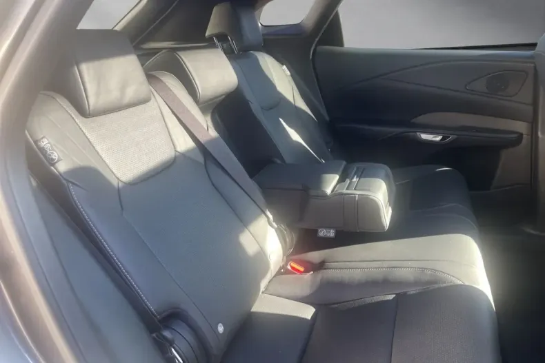 Lexus RX 450 din 2024 cu 81.000 km - oferta LEX191176 - foto 17