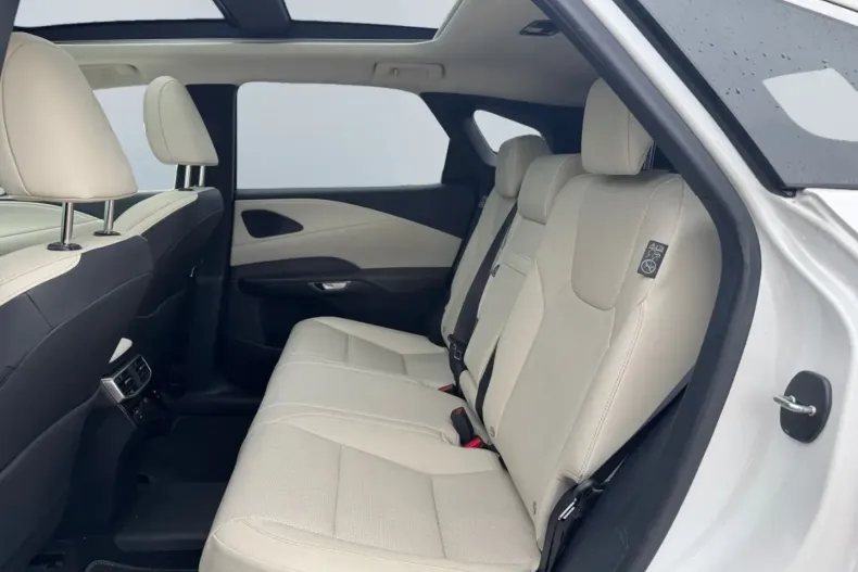 Lexus RX 450 din 2023 cu 40.495 km - oferta LEX191177 - foto 17