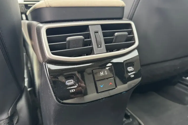 Lexus RX 450 din 2023 cu 40.495 km - oferta LEX191177 - foto 31