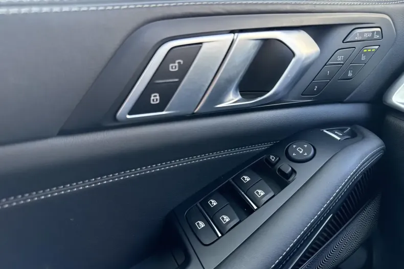 BMW X7 (Seria X) din 2025 cu 6.000 km - oferta BMW191179 - foto 11