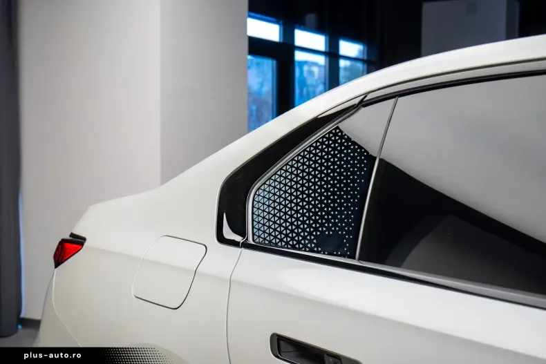 BMW 740 (Seria 7) din 2024 cu 55.000 km - oferta BMW191180 - foto 33