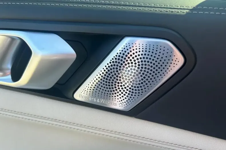 BMW X6 M60 (Seria X) din 2025 cu 5.350 km - oferta BMW191181 - foto 6