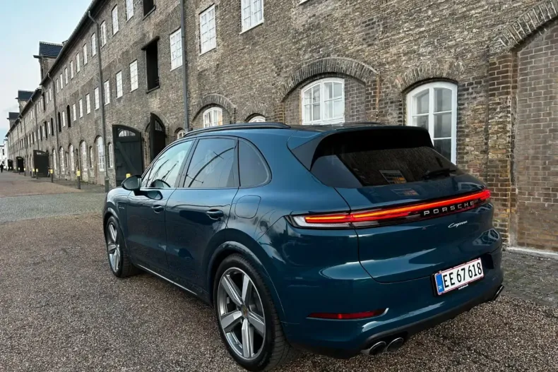 Porsche Cayenne din 2024 cu 34.000 km - oferta POR191182 - foto 6