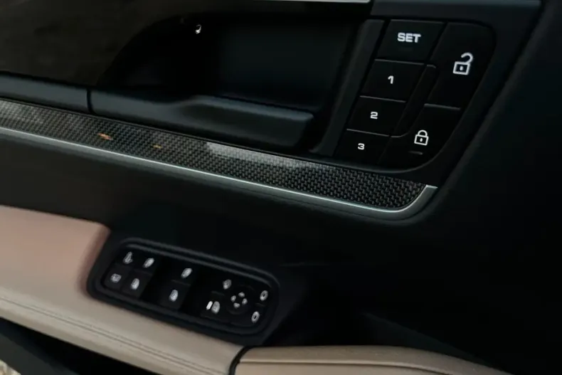 Porsche Cayenne din 2024 cu 34.000 km - oferta POR191182 - foto 13