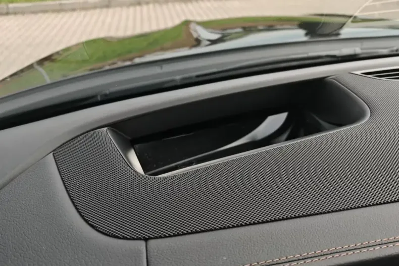 Mercedes-Benz GLE 450 (Clasa GLE) din 2025 cu 5.000 km - oferta MER191183 - foto 7