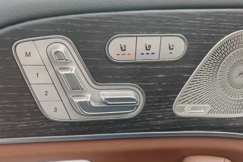 Mercedes-Benz GLE 450 (Clasa GLE) din 2025 cu 5.000 km - oferta MER191183 - foto 14