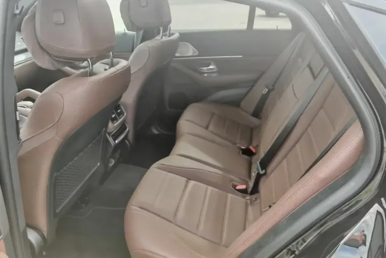 Mercedes-Benz GLE 450 (Clasa GLE) din 2025 cu 5.000 km - oferta MER191183 - foto 18