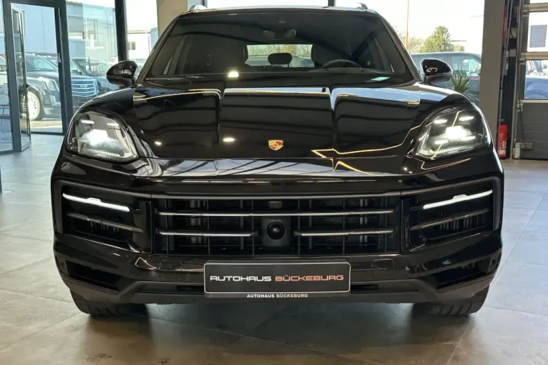 Porsche Cayenne din 2023 cu 72.900 km - oferta POR191188 - foto 2