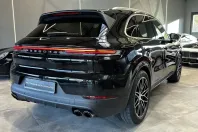 Porsche Cayenne din 2023 cu 72.900 km - oferta POR191188 - foto 4