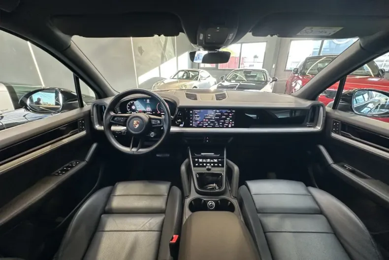 Porsche Cayenne din 2023 cu 72.900 km - oferta POR191188 - foto 15