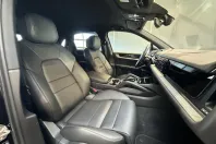 Porsche Cayenne din 2023 cu 72.900 km - oferta POR191188 - foto 22