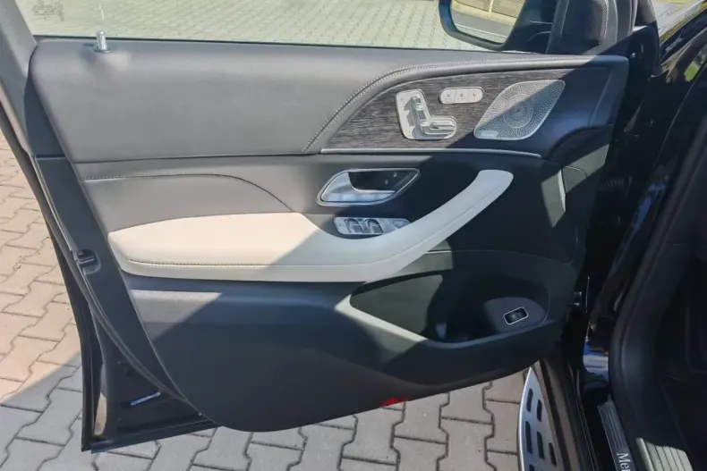 Mercedes-Benz GLE 450 (Clasa GLE) din 2026 cu 50 km - oferta MER191189 - foto 6