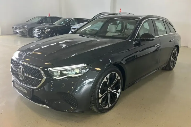 Mercedes-Benz E 300 (Clasa E) din 2024 cu 35.543 km - oferta MER191193 - foto 2