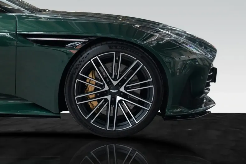 Aston Martin DB12 din 2025 cu 8.390 km - oferta AST191199 - foto 8