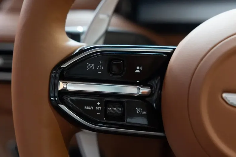 Aston Martin DB12 din 2025 cu 8.390 km - oferta AST191199 - foto 22