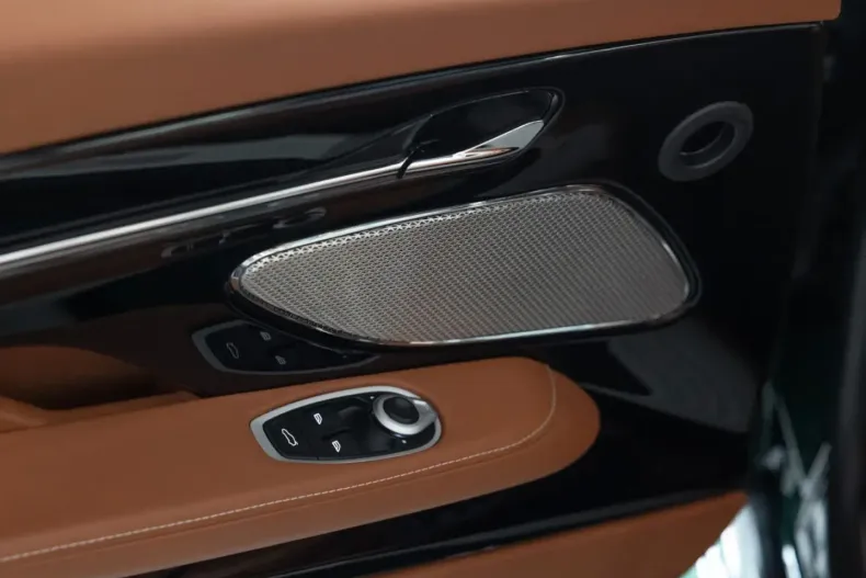 Aston Martin DB12 din 2025 cu 8.390 km - oferta AST191199 - foto 25