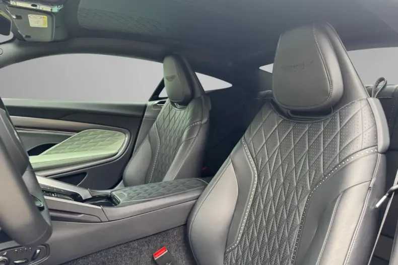 Aston Martin DB12 din 2025 cu 3.500 km - oferta AST191200 - foto 20