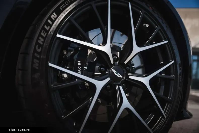 Aston Martin DB12 din 2025 cu 2.050 km - oferta AST191201 - foto 7