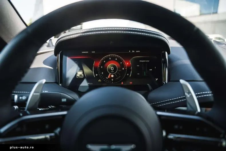 Aston Martin DB12 din 2025 cu 2.050 km - oferta AST191201 - foto 14